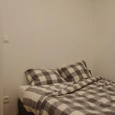 Guest Vip Άννεσι